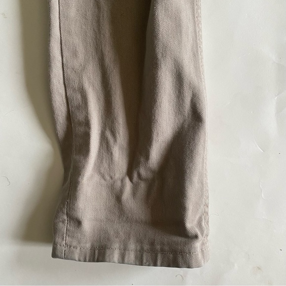 Khaki Levi’s 501 Denim - Picture 2 of 7